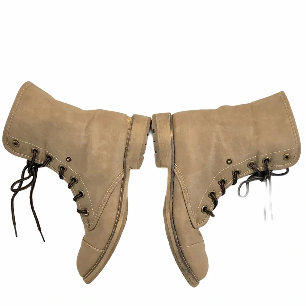 DIRTY LAUNDRY Raeven Tan Fold-Over Booties SZ-6